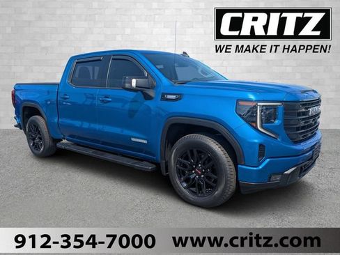 Used 2022 GMC Sierra 1500 Elevation w/ Elevation Premium Package AWD/4WD image 1