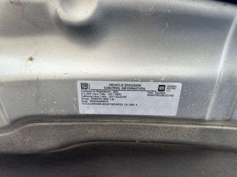 Used 2024 Chevrolet Equinox LT image 29