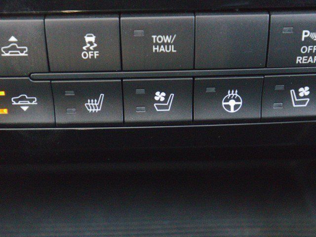 Used 2014 RAM 1500 Sport w/ Sport Premium Group AWD/4WD image 28