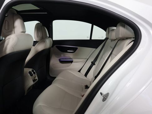 Used 2023 Mercedes-Benz C 300 Sedan image 11