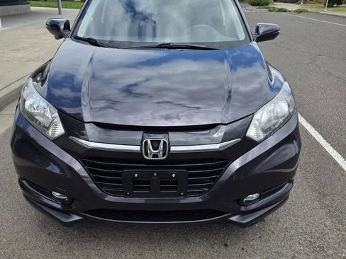 Used 2016 Honda HR-V EX image 2