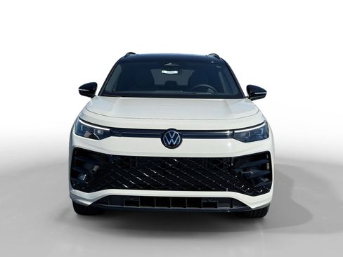 New 2026 Volkswagen Tiguan SE R-Line AWD/4WD image 8