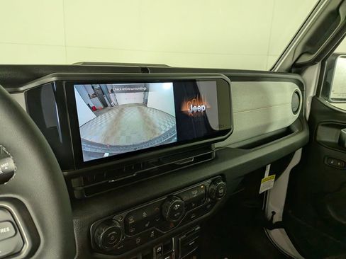 New 2026 Jeep Wrangler Unlimited Sport AWD/4WD image 21