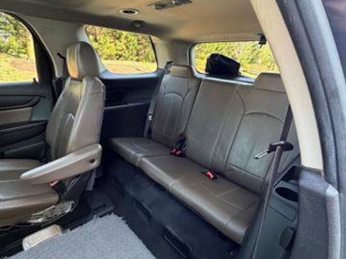Used 2015 GMC Acadia SLT AWD/4WD image 11