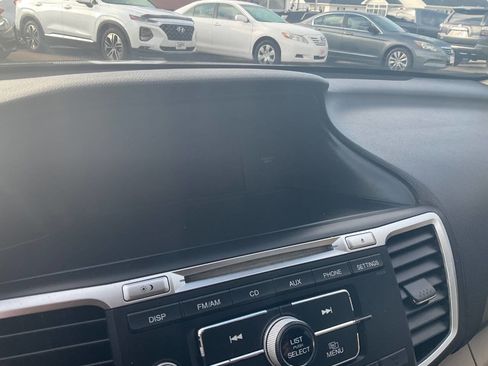 Used 2014 Honda Accord LX image 16