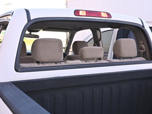 Used 2006 Toyota Tundra SR5 w/ All Weather Guard Pkg image 59