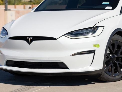 Used 2023 Tesla Model X AWD/4WD image 7