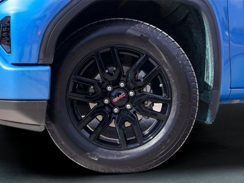 Used 2024 GMC Sierra 1500 Elevation image 4