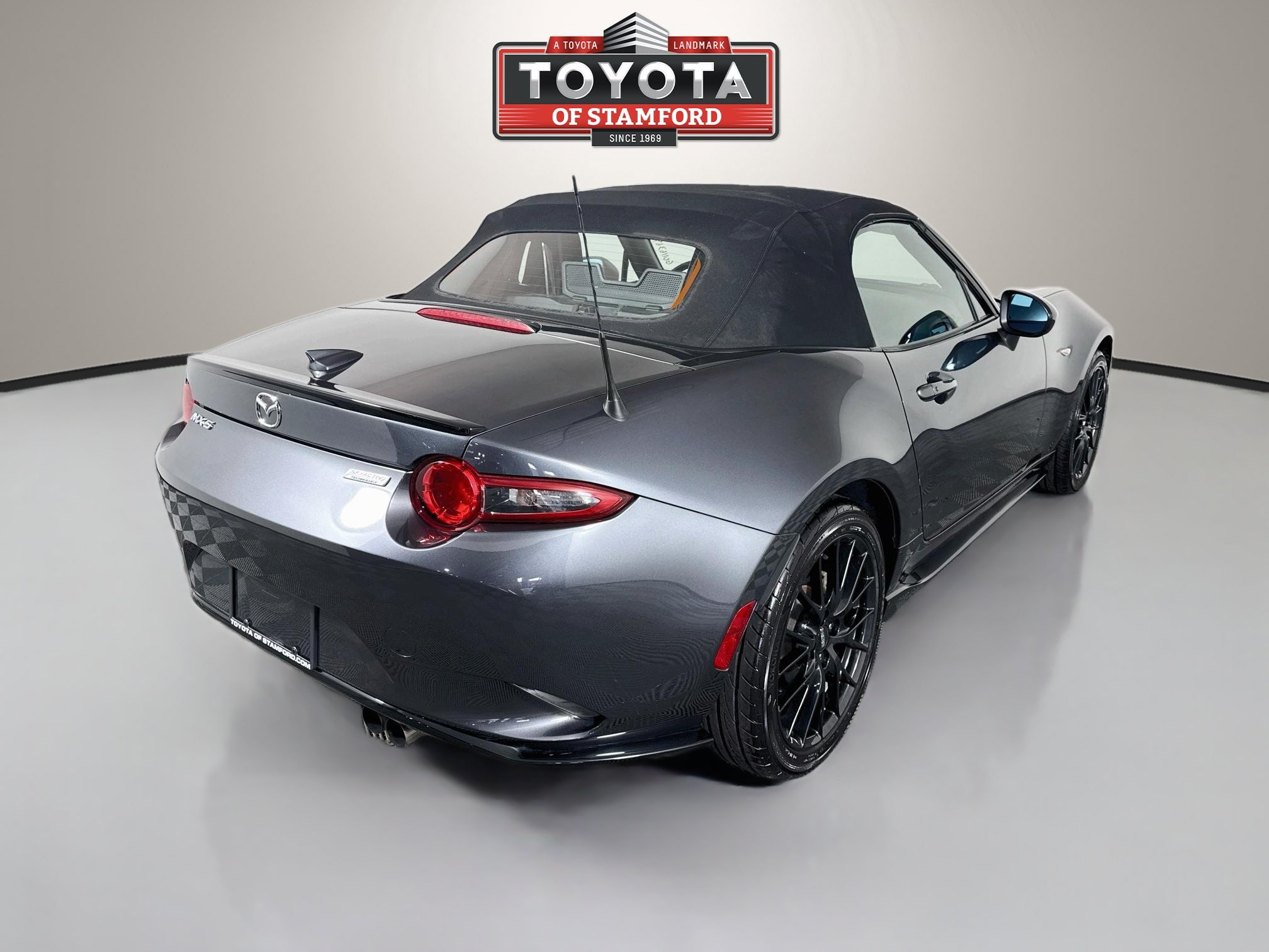 Used 2016 MAZDA MX-5 Miata Club w/ Brembo/BBS Package RWD image 7
