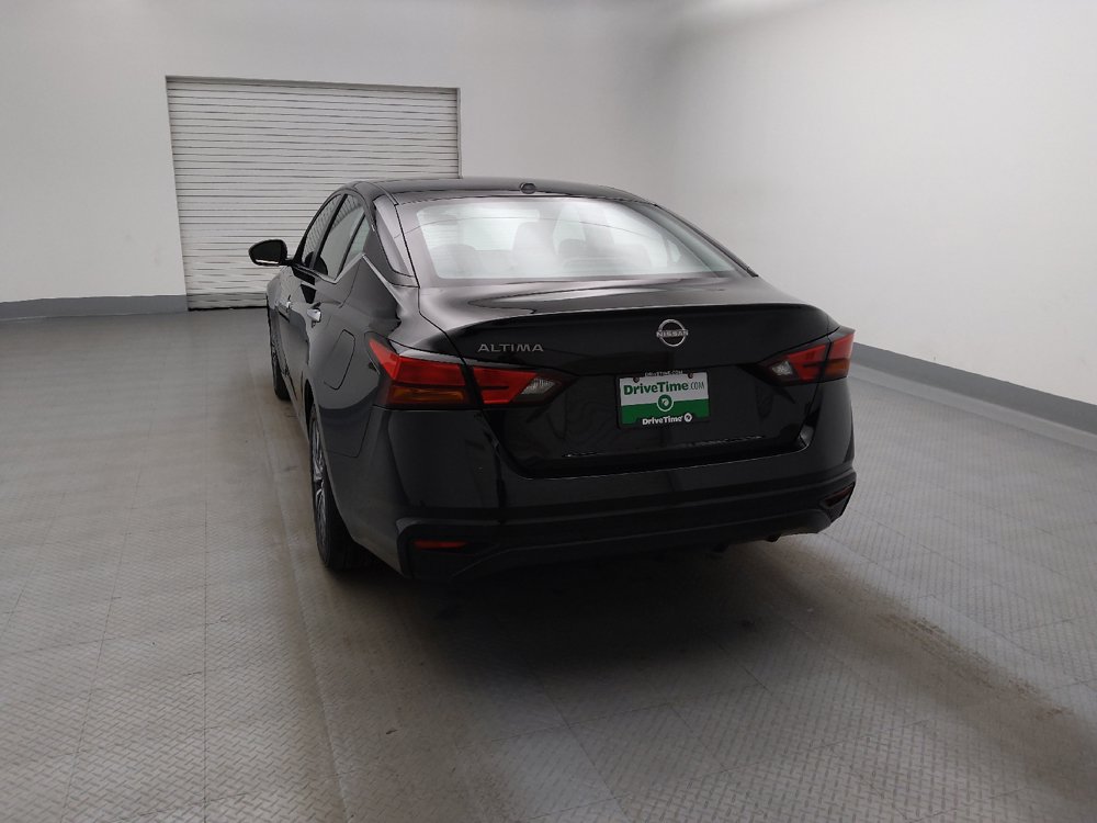 Used 2025 Nissan Altima 2.5 SV FWD image 6