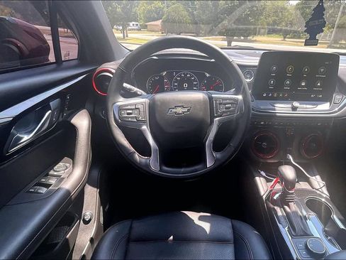 Used 2024 Chevrolet Blazer RS w/ Driver Confidence II Package FWD image 5