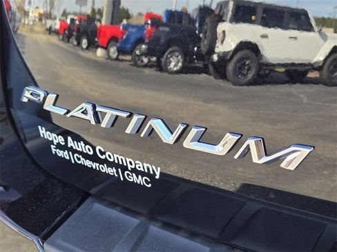 New 2025 Ford Explorer Platinum w/ LUX Leather Package image 8