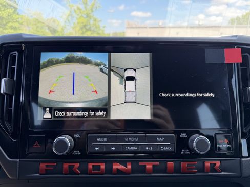 New 2026 Nissan Frontier PRO-4X w/ Pro-4x Convenience Package AWD/4WD image 4
