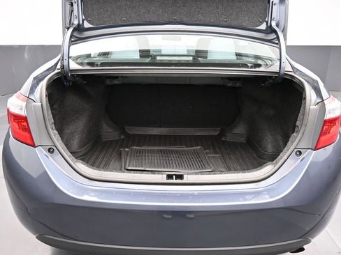 Used 2016 Toyota Corolla LE FWD image 36