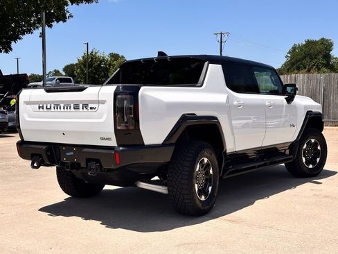 Used 2024 GMC Hummer EV 3X w/ Extreme Off-Road Package AWD/4WD image 5