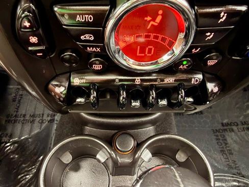 Used 2016 MINI Cooper Countryman S AWD/4WD image 25