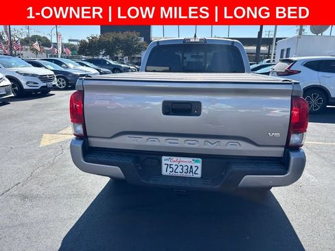 Used 2016 Toyota Tacoma TRD Sport w/ Towing Package RWD image 5