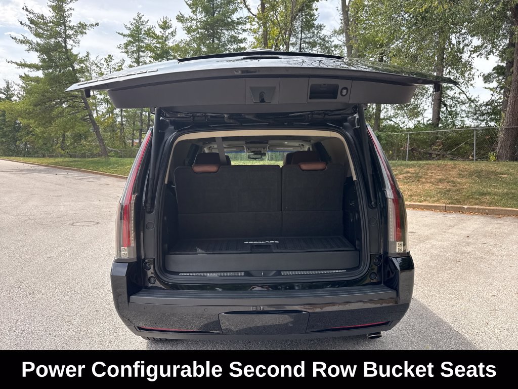 Used 2019 Cadillac Escalade Premium Luxury AWD/4WD image 33