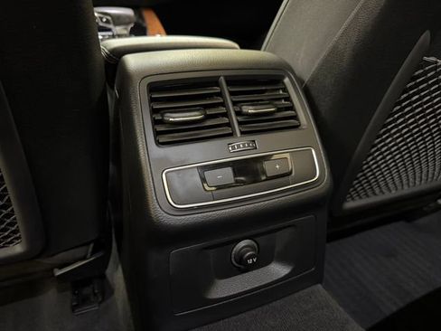 Used 2022 Audi A4 2.0T Premium w/ Convenience Package image 20