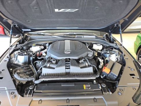 Used 2025 Cadillac CT5 V image 32