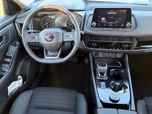 New 2026 Nissan Rogue SV image 11