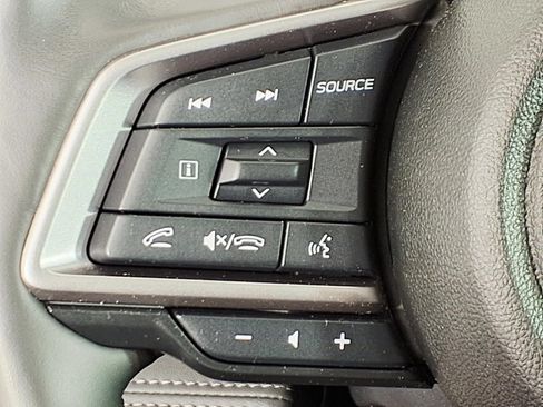 Certified 2023 Subaru Outback Touring AWD/4WD image 17