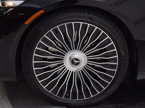 New 2026 Mercedes-Benz Maybach S 680 4MATIC image 43