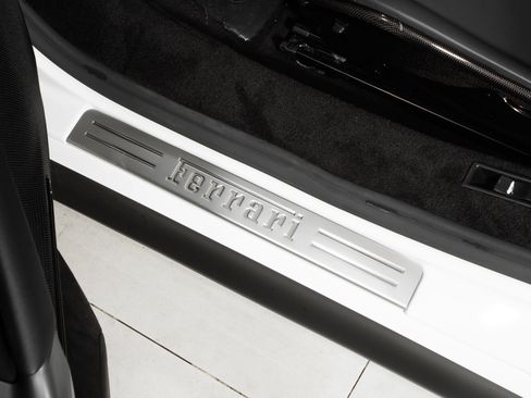 Certified 2022 Ferrari SF90 Stradale image 34