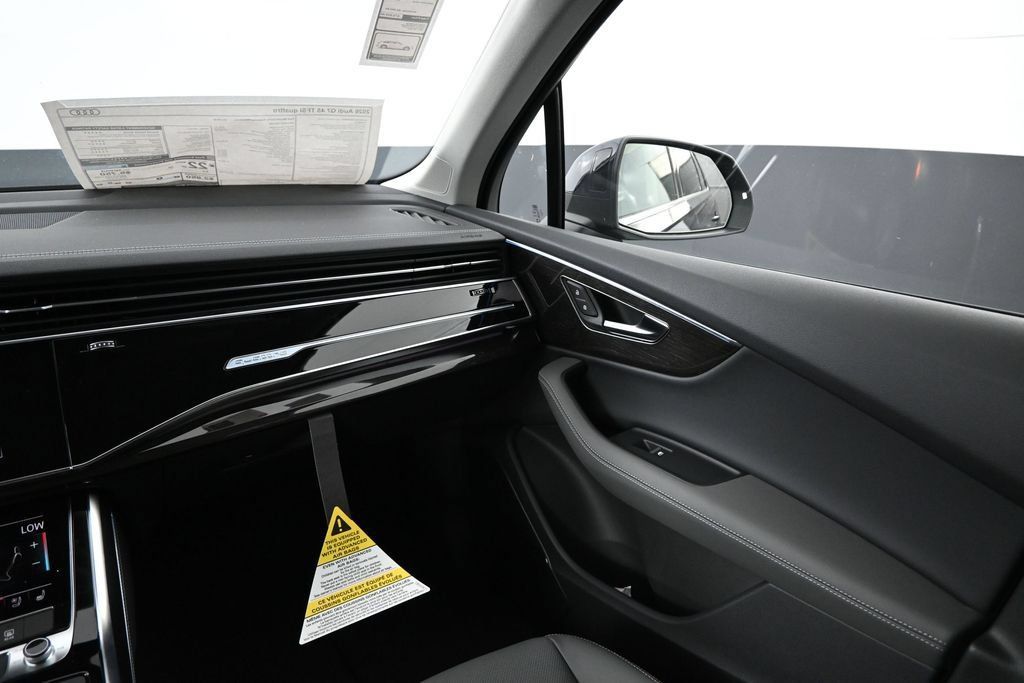 New 2026 Audi Q7 2.0T Premium Plus AWD/4WD image 13