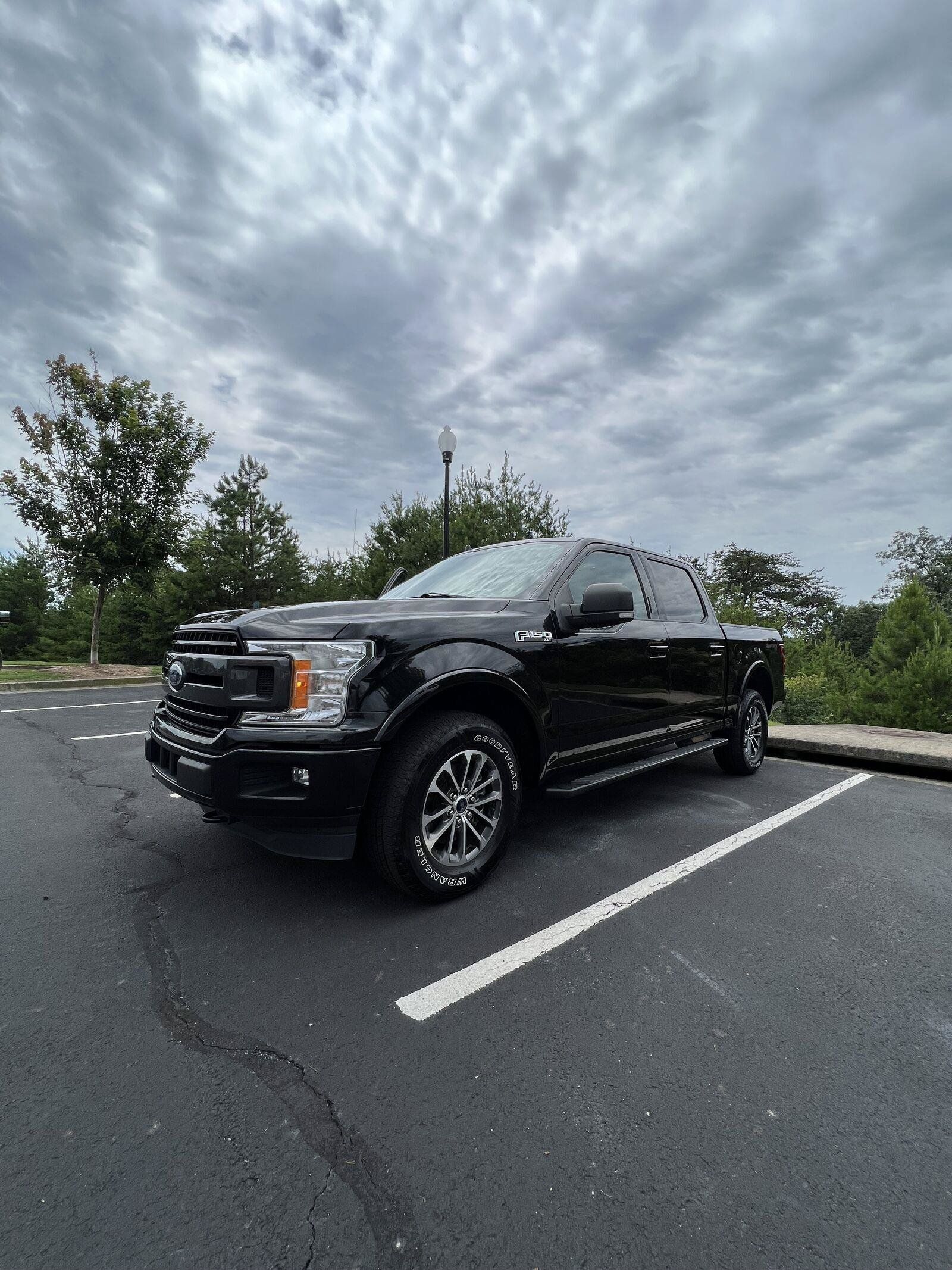 Used 2020 Ford F150 XLT w/ Equipment Group 302A Luxury AWD/4WD image 2