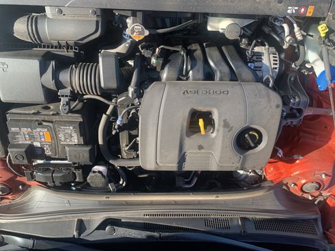 Used 2023 Kia Forte LXS w/ LXS Technology Package image 18