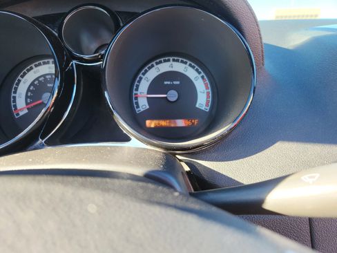 Used 2008 Saturn Sky Red Line RWD image 39