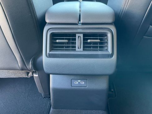 Used 2025 MAZDA CX-50 AWD 2.5 S w/ Premium Package image 25