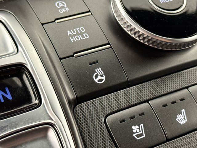 Used 2022 Hyundai Santa Fe Calligraphy FWD image 21