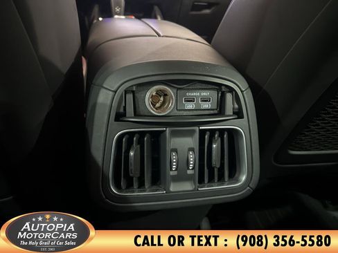 Used 2019 Maserati Levante GranSport image 20