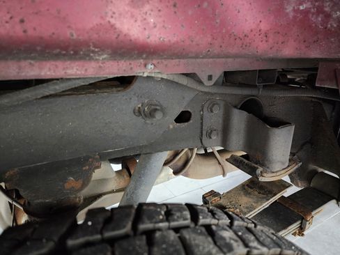 Used 2015 GMC Sierra 3500 SLT w/ Snow Plow Prep Package image 27