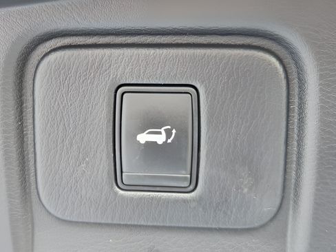Used 2016 Nissan Murano SL FWD image 14