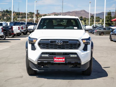 New 2026 Toyota Tacoma TRD Off-Road AWD/4WD image 2