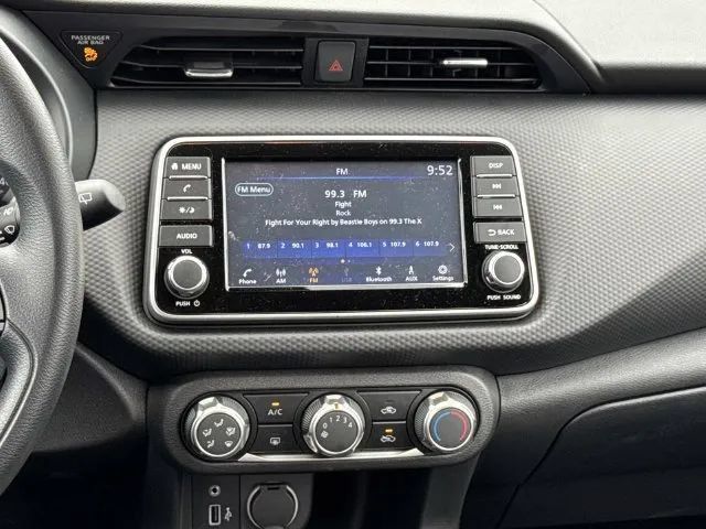 Certified 2025 Nissan Kicks Play S FWD image 16