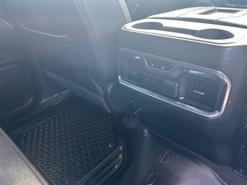 Used 2022 GMC Sierra 2500 AT4 w/ Gooseneck/5TH Wheel Package image 15