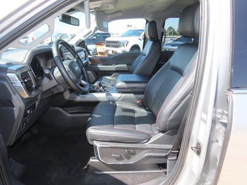 Used 2023 Ford F150 Lariat w/ Trailer Tow Package RWD image 26