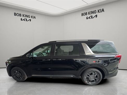 New 2026 Kia Carnival SX FWD image 2