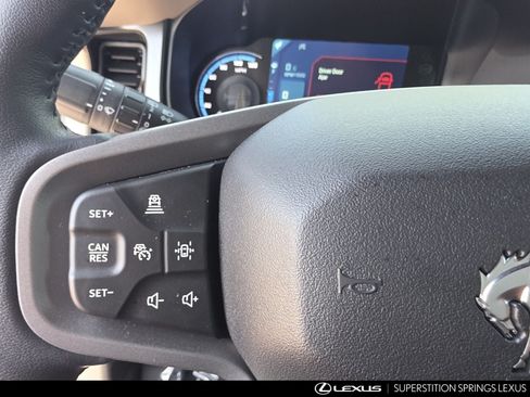 Used 2023 Ford Bronco Wildtrak AWD/4WD image 26