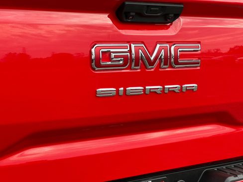 Used 2024 GMC Sierra 1500 Pro w/ Graphite Edition image 25