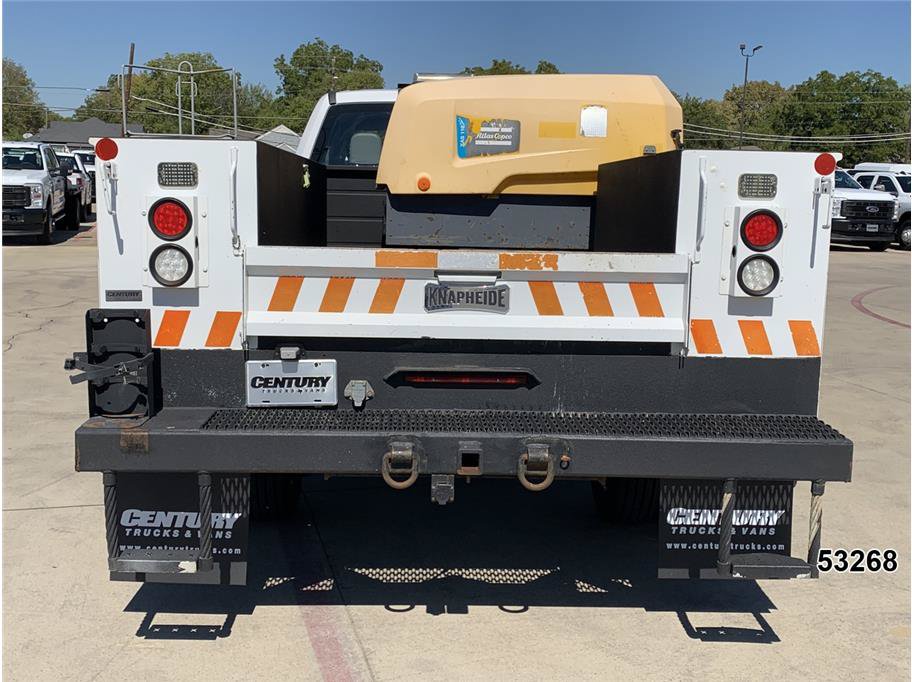 Used 2018 Ford F550 2WD Crew Cab Super Duty image 7