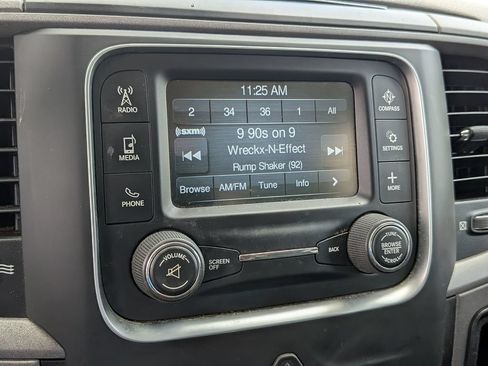 Used 2013 RAM 1500 Express RWD image 19