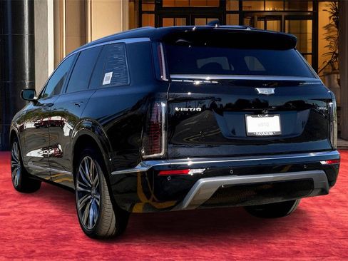 New 2026 Cadillac Vistiq Premium Luxury image 4