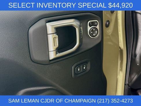 New 2026 Jeep Gladiator Sport image 17