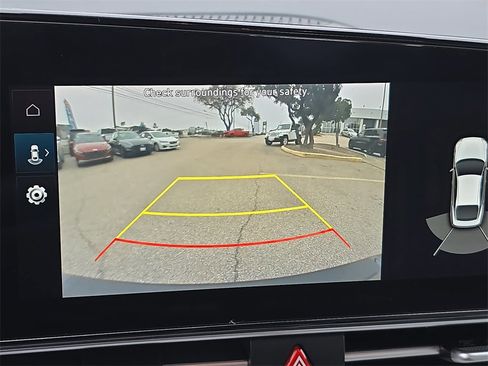 Certified 2022 Hyundai Elantra Limited image 22