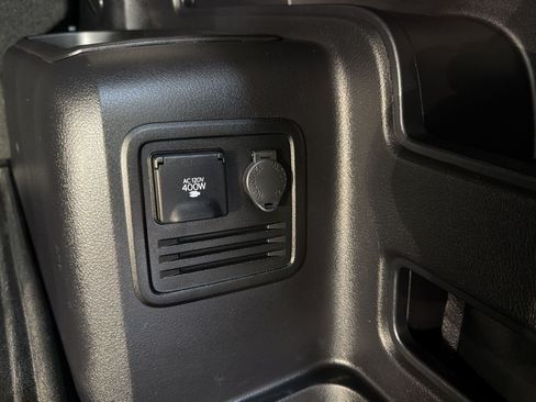 Used 2021 Toyota 4Runner SR5 AWD/4WD image 34